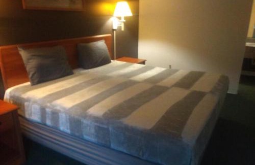 Livingston Apartment | 2 Double Beds Hotel Studio 234