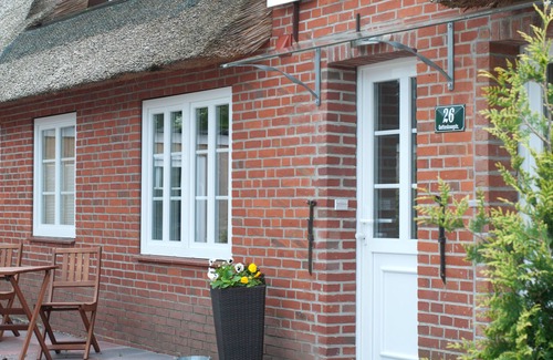 Niebuell Apartment | 2 FeWo's over 150 years old Frisian house