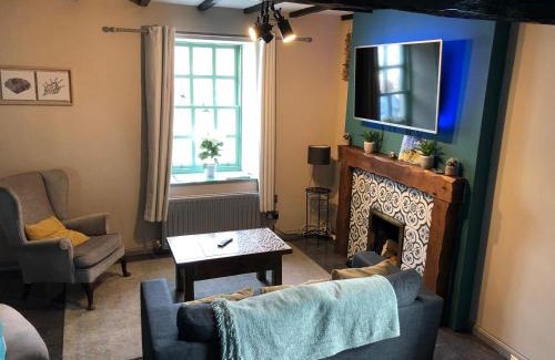 Gatehouse-of-Fleet House | 2 Fleet Street