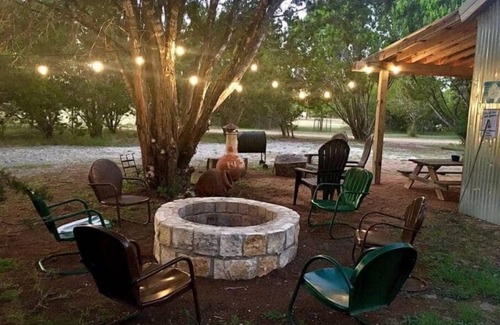 Bandera Apartment | #2 Forge~Bandera Tin Star~Bandera, TX~Country