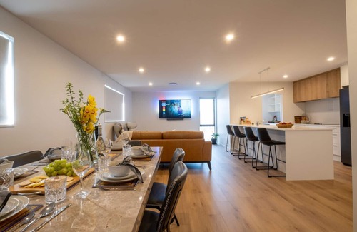 Prebbleton Apartment | 2 Houses | Games Rooms | Walking distance to shops