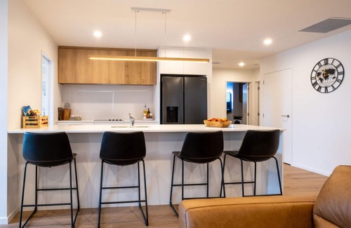 Prebbleton Apartment | 2 Houses | Games Rooms | Walking distance to shops