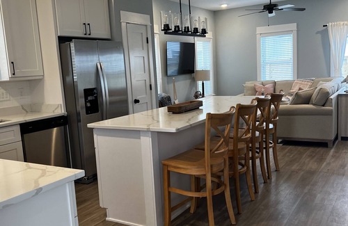 Whalehead Beach Condo | “2 Impulsive” Luxury Condo Steps from the beach in the Beach Club at Whalehead