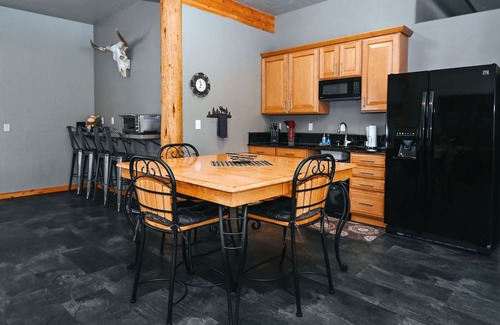 Ridgway Cabin | 2-in-1 with Stunning Views of Ridgway Reservoir and Cimarron Mountains