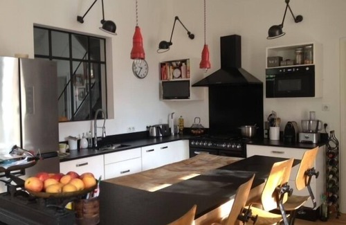 Andernos-les-Bains House | 2 independent houses with heated pool, small view of the Basin. 7 bedrooms.