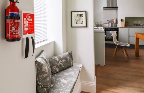 Oakworth Cottage | 2 James Street