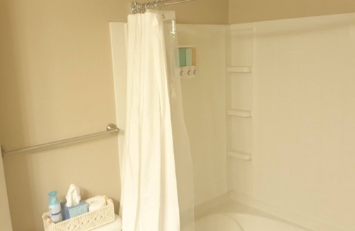 San Moritz Apartment | 2 King Beds, 2 Baths, #4KTV #Hot tub