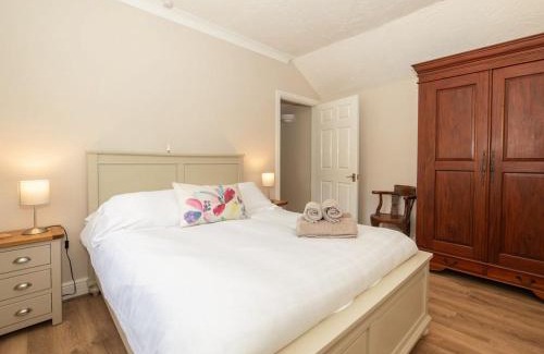 Babington House | 2 Luckington Stables-W8322