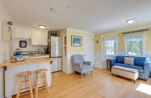 Wellfleet House | 2 Mi to Coastline Wellfleet Gem with Deck and Grill