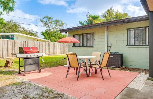 Cocoa House | 2 Mi to Cocoa Riverfront Park Home with Patio!