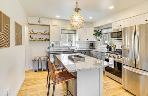 Central Colorado Springs House | 2 Mi to Downtown Colorado Springs: Apt w/Grill!