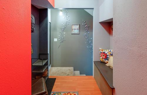 Fairbanks Apartment | 2 Mi to Dtwn Cozy Getaway in Fairbanks!