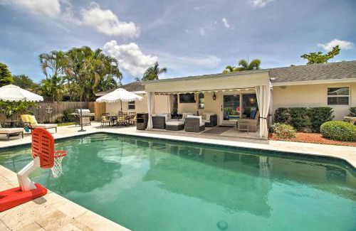 Hunt Club House | 2 Mi to Dtwn Luxury Getaway in Palm Beach Gardens