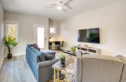 Durham House | 2 Mi to Duke University Townhome in Durham!