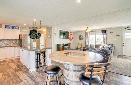 Jamestown House | 2 Mi to Lake Cumberland: Family-Friendly Retreat!