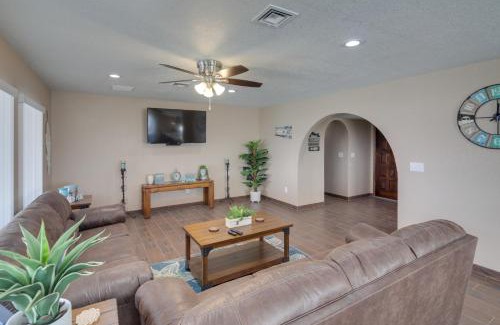 Lake Havasu City House | 2 Mi to Lake Havasu Private Oasis with Pool and Views
