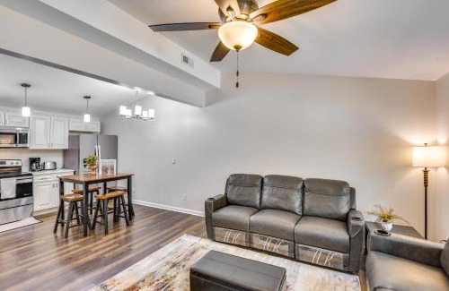 Shorewood-Tower Hills-Harbert Apartment | 2 Mi to Lake Michigan Pet-Friendly Sawyer Apt