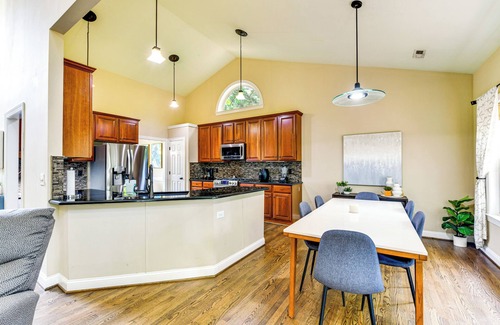 Huntersville House | 2 Mi to Lake Norman: Home w/Deck in Huntersville!