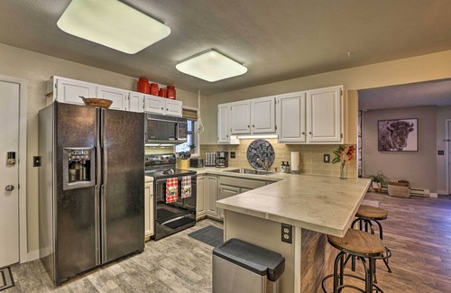 Grand Lake Condo | 2 Mi to Rocky Mtn Nat'l Park: Grand Lake Condo