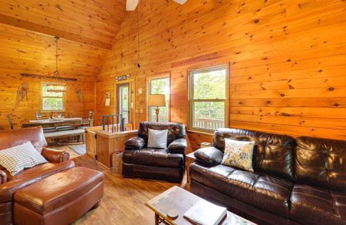 Charter Hills House | 2 Mi to Skiing Blue Ridge Mtn Cabin with Hot Tub!