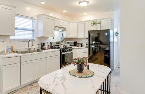 Niagara Falls House | 2 Mi to State Park Updated Niagara Falls Home