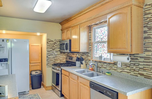 Cheektowaga House | 2 Mi to Walden Galleria: Home w/Furnished Deck!