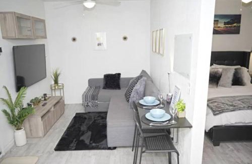 Southwest Anaheim Apartment | 2 Miles to Disneyland -FREE Parking! In Anaheim CA