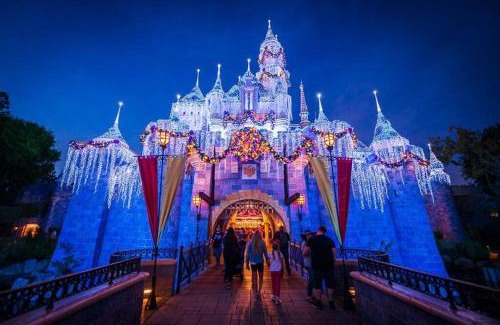 Southwest Anaheim Apartment | 2 Miles to Disneyland -FREE Parking! In Anaheim CA