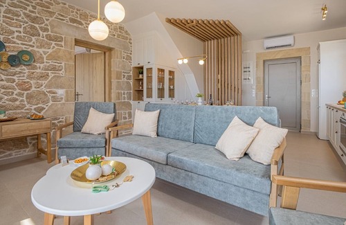 Falassarna Villa | 2 New Villas - Prive Pools-Walk to Falassarna Beach-FREE daily Breakfast & Clean