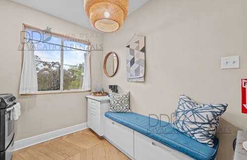 Biloxi Condo | 2 Oak Shores STUDIO Just a short walk to the beach!