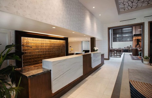 Northeast Dallas House | 2 Queen Beds Room in the Heart of Dallas, The Beeman Hotel, Live Music