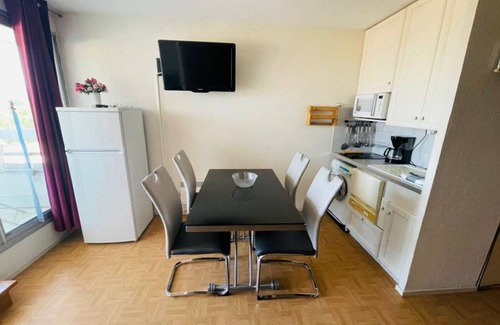 La Cote Radieuse Apartment | 2-room apartment with parking, WIFI, and air conditioning