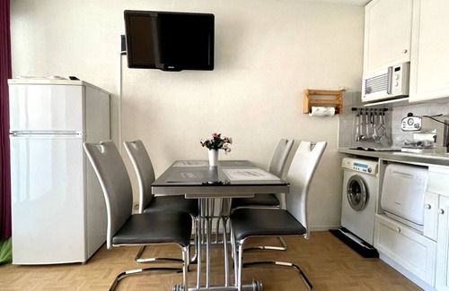La Cote Radieuse Apartment | 2-room apartment with parking, WIFI, and air conditioning