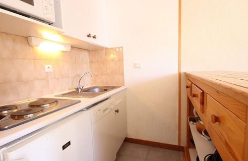 Vallandry Apartment | 2-Room Apartment, 6 pax, Vallandry, Near Slopes & Shops, Pets, TV