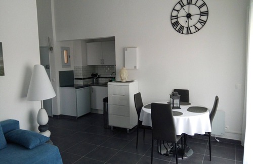 Saint-Cyprien Plage Apartment | 2-room apartment with marina view in secure residence with swimming pool and private parking