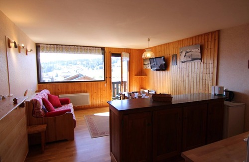 Les Saisies Apartment | 2-Room Apartment in Les Saisies - 6 People, South-Facing Balcony