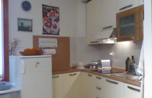 Moneglia Apartment | 2 room apartment in the historic center, 100 m from the beach