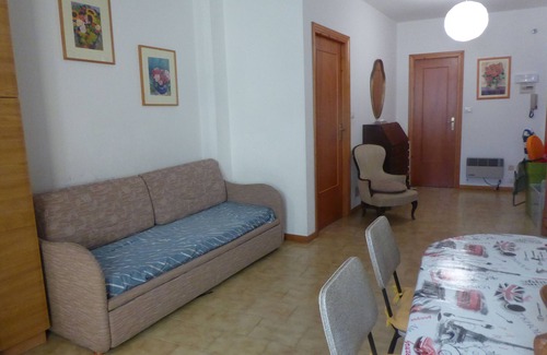 Moneglia Apartment | 2 room apartment in the historic center, 100 m from the beach