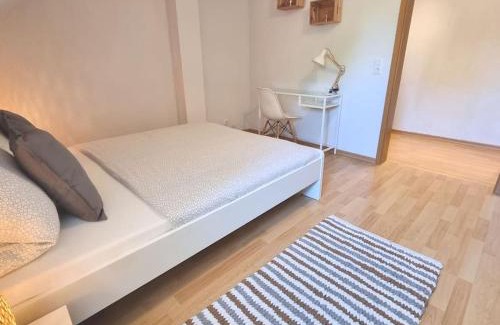 Radeberger Vorstadt Apartment | 2 room apt at It-district Neustadt & free parking