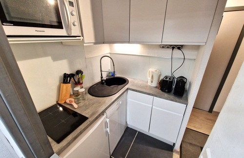 Valfrejus Apartment | 2-Room + Cabin Apartment for 4-6 in Heart of Station - WiFi & Balcony