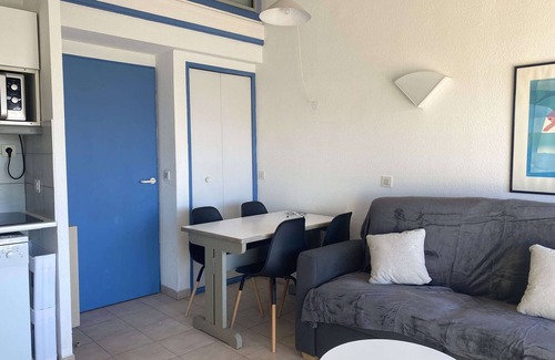 Balaruc-les-Bains Apartment | 2-room duplex with terrace and pool in Balaruc-les-Bains