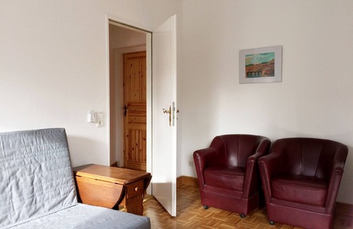 Tempelhof House | 2 room flat Garden view, 2 room apartment Garden view