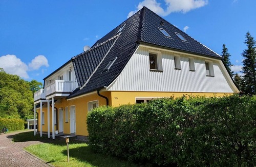 Gelbensande Apartment | 2-room vacation apartment for 4 people on the 1st floor with WLAN - NH
