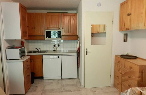 Le Pleynet Apartment | 2 Rooms for 5 People