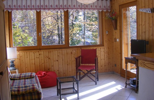 Saint-Gervais-les-Bains Apartment | 2 rooms. 2 stars, 2 steps from the center of Saint Gervais and very quiet