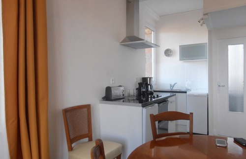 Dinard Apartment | 2 rooms in DINARD VILLA - SEA VIEW on