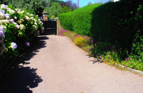 Dinard Apartment | 2 rooms in DINARD VILLA - SEA VIEW on