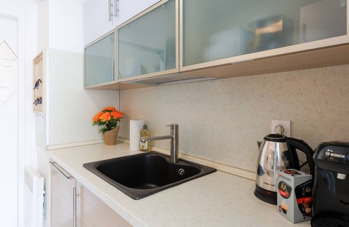 Antibes Apartment | 2 ROOMS, IN LUXURY RESIDENCE, SWIMMING POOL, AIR CONDITIONING, BY THE SEA