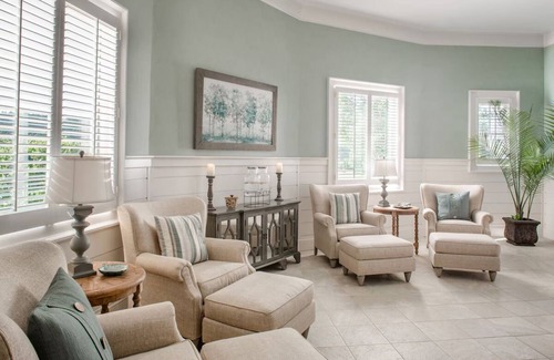 Mount Berry Hotel | 2 Rooms with Outdoor Pool Access, Pets Allowed! Steps from Historic Gardens