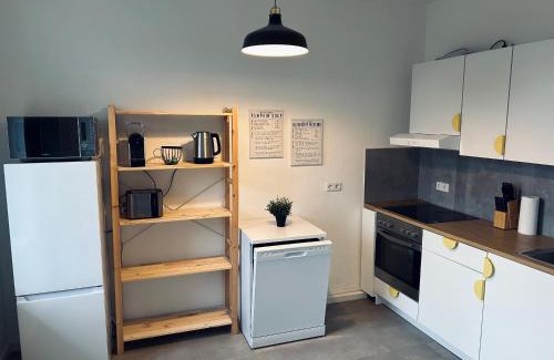 Volkmarsdorf Apartment | 2 Schlafzimmer-Balkon-Küche-Parkplatz-Designerbad